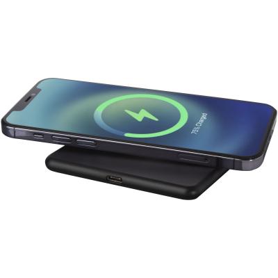 Image of Loop 10W recycled plastic wireless charging pad