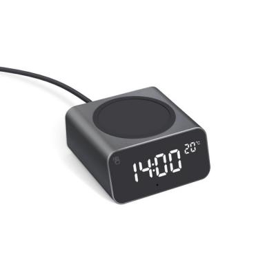 Image of Xoopar REDDI Travel clock and wireless charger (PD) with BT